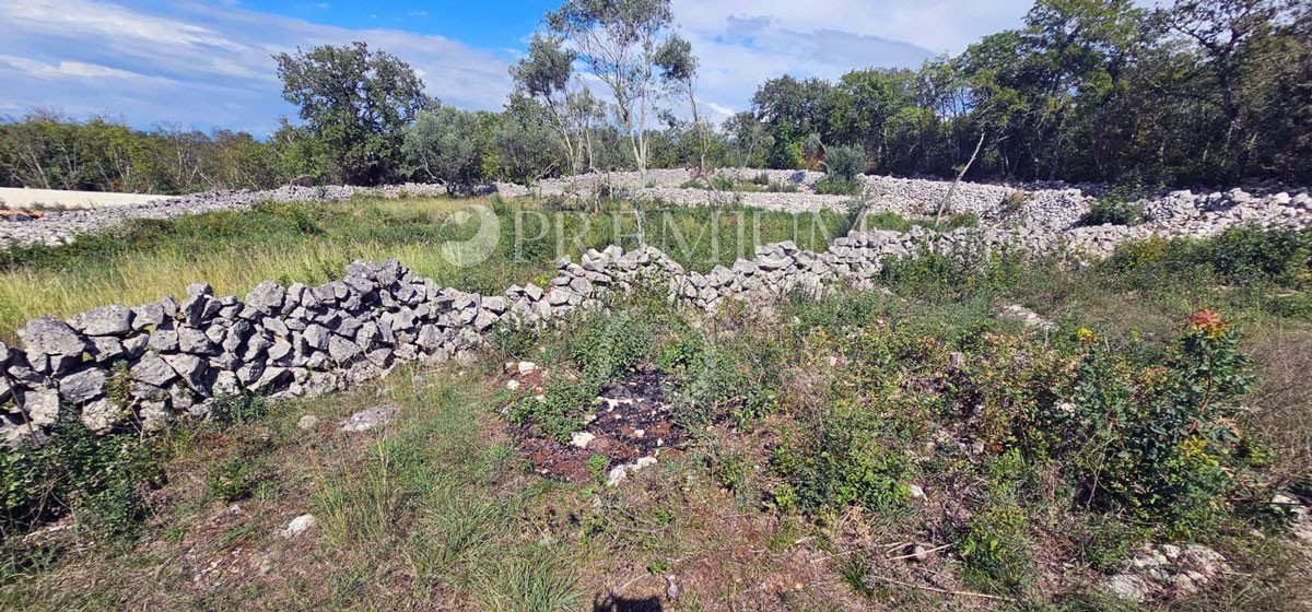 Malinska, terreno edificabile in ottima posizione!