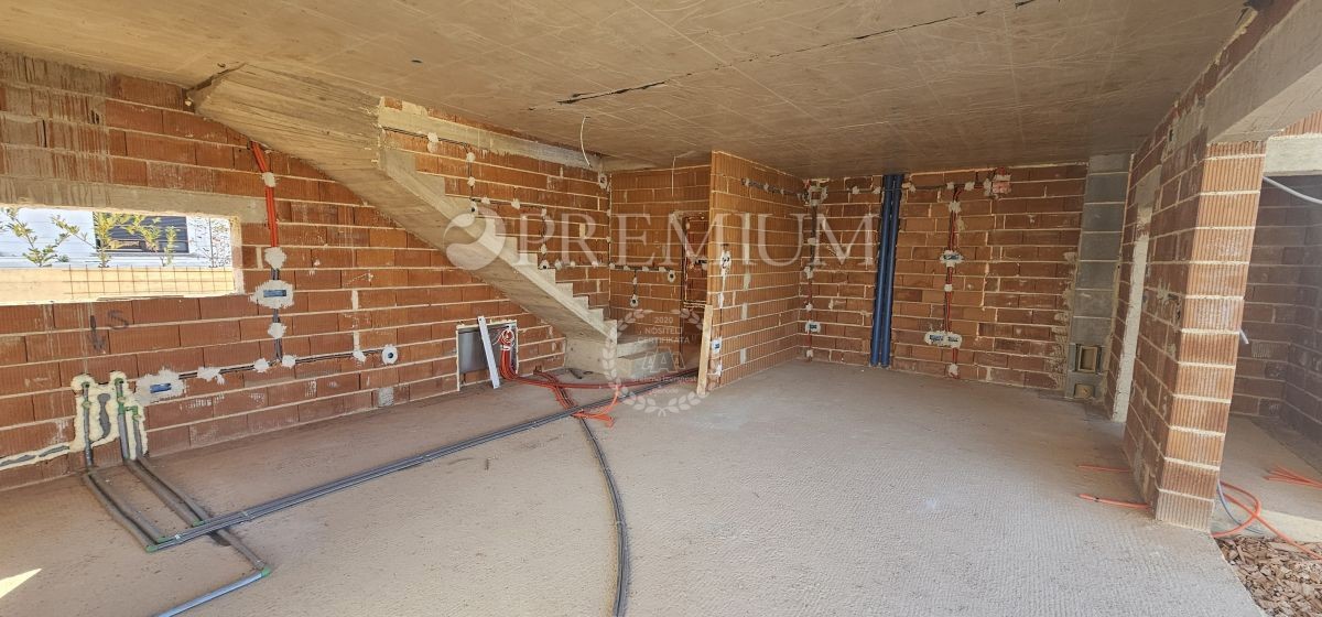 Malinska, nuova casa bifamiliare, vista mare, piscina!