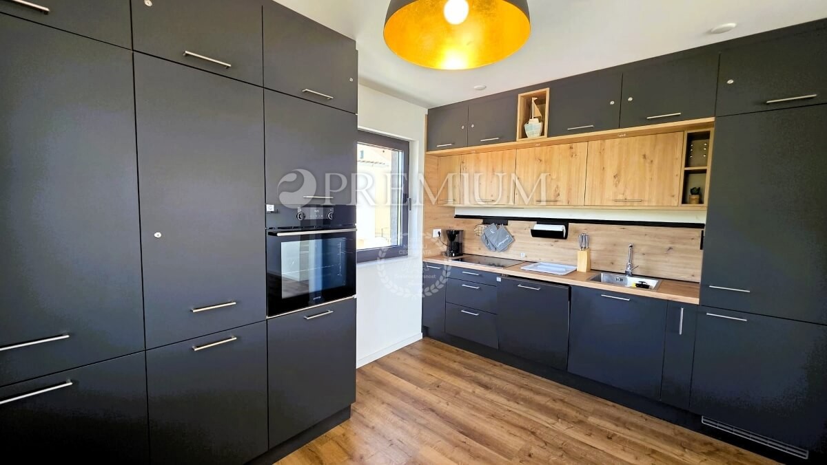 Malinska, appartamento arredato di lusso con vista mare