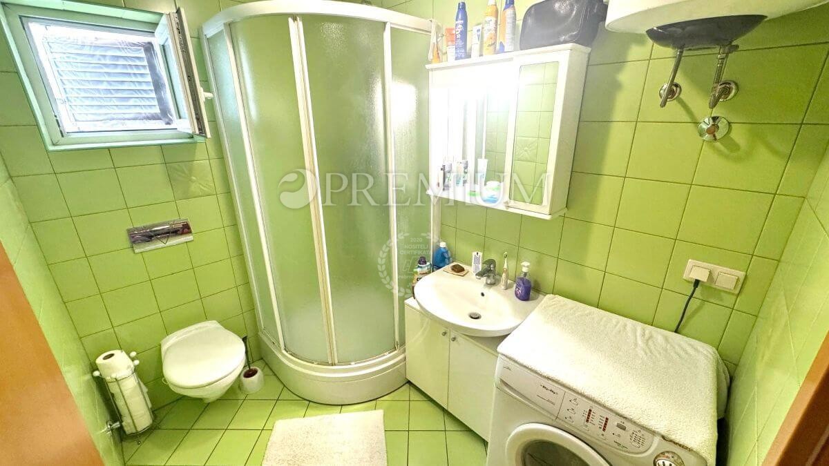 Baia di Soline – Prima fila sul mare, appartamento bilocale con vista mare!