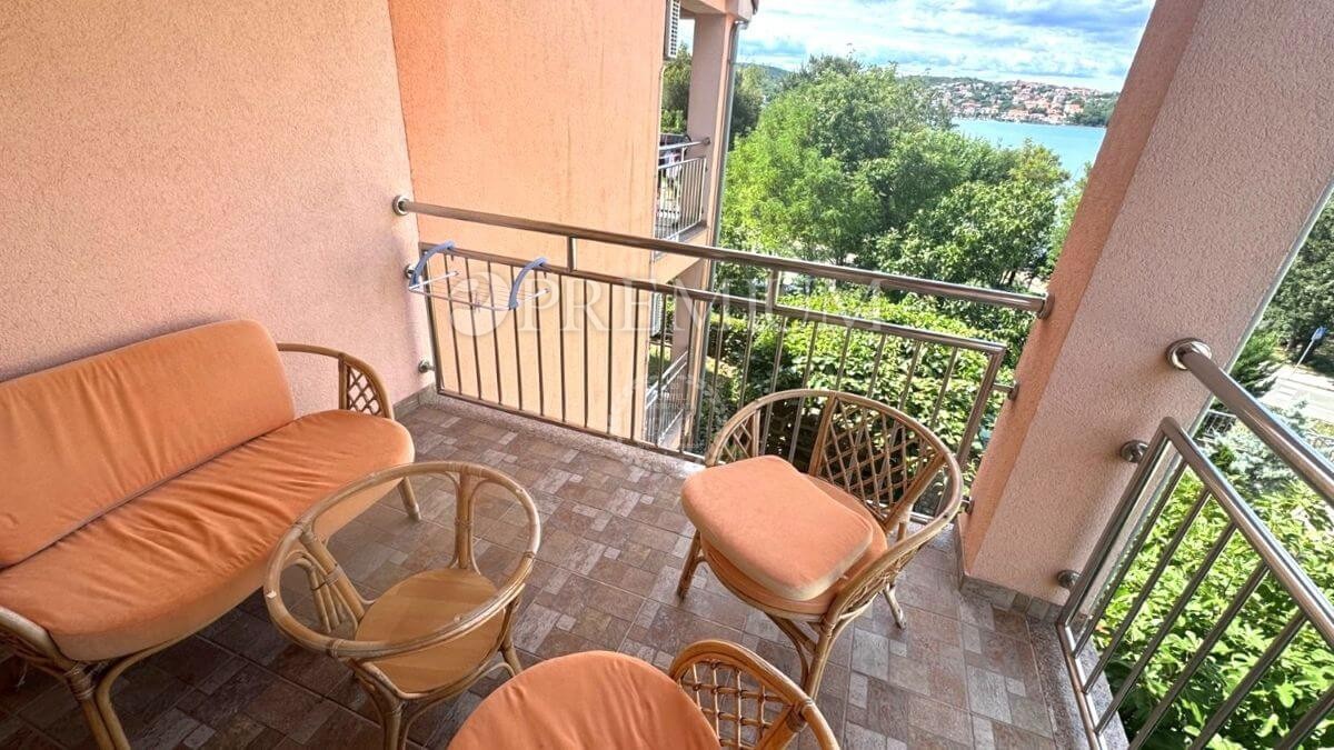 Baia di Soline – Prima fila sul mare, appartamento bilocale con vista mare!