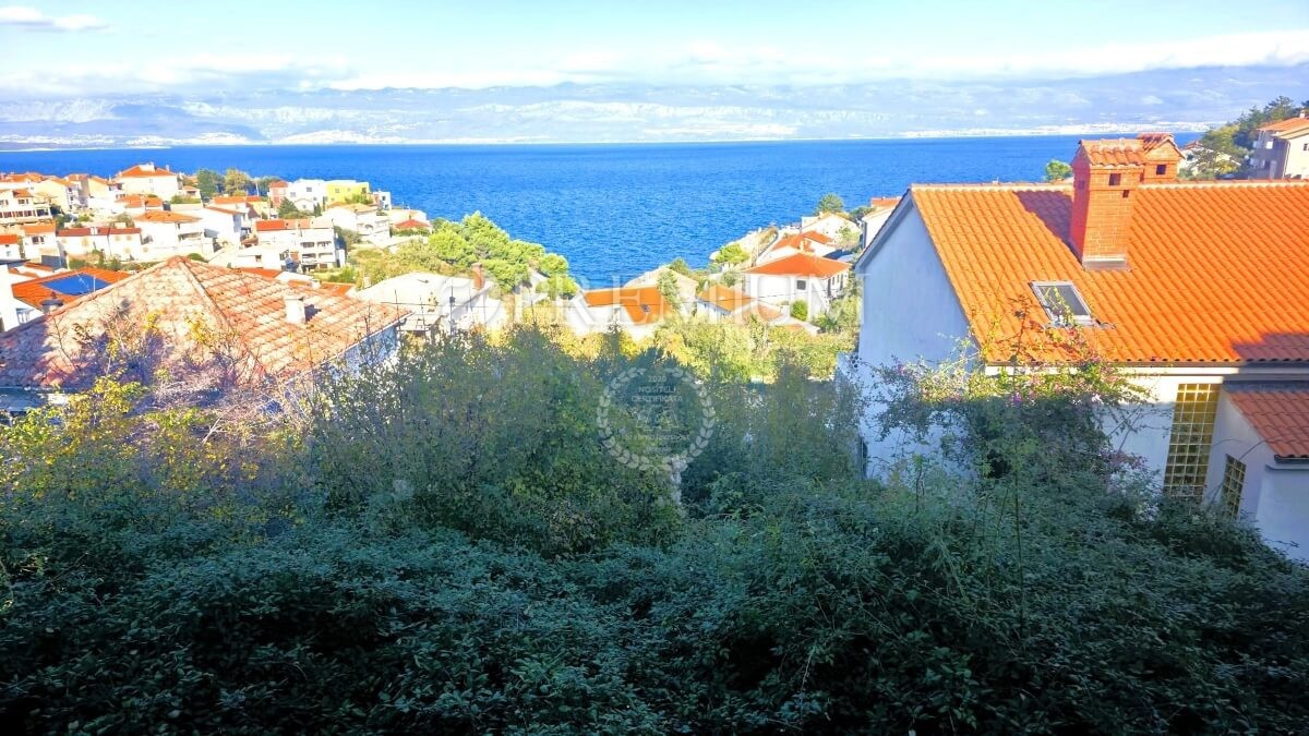 Vrbnik, terreno edificabile con vista mare,  150.000 EUR