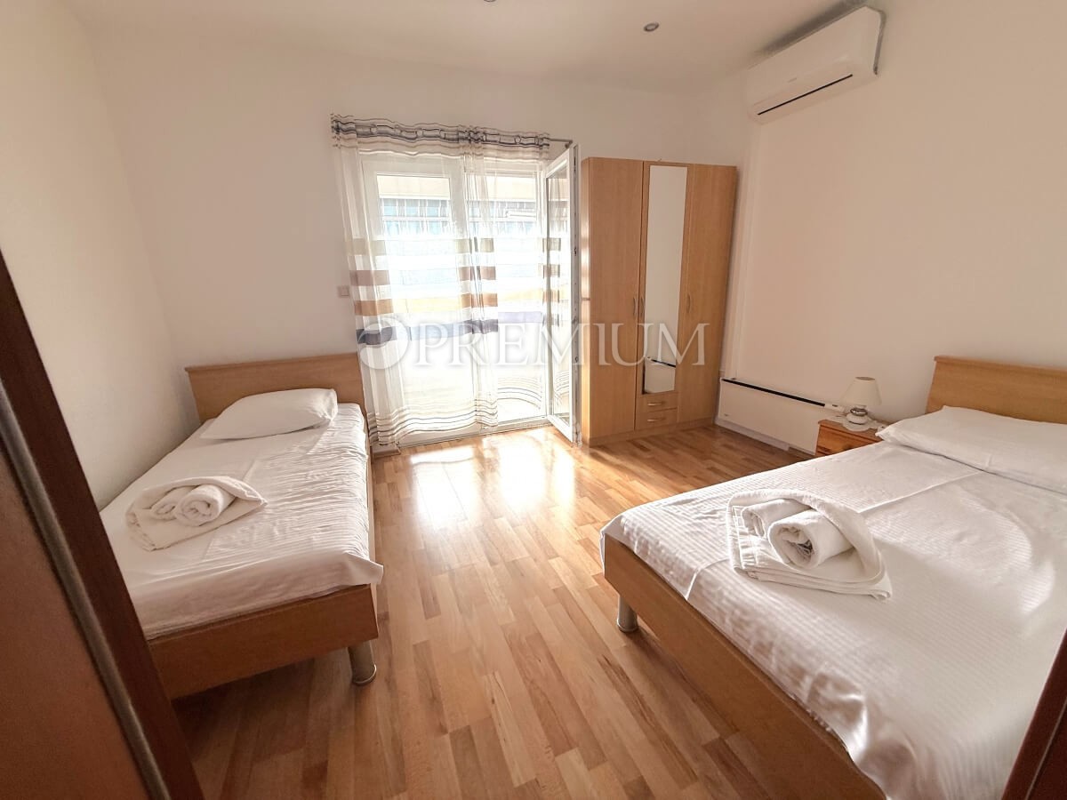 Njivice, casa doppia con due appartamenti, ottima occasione!