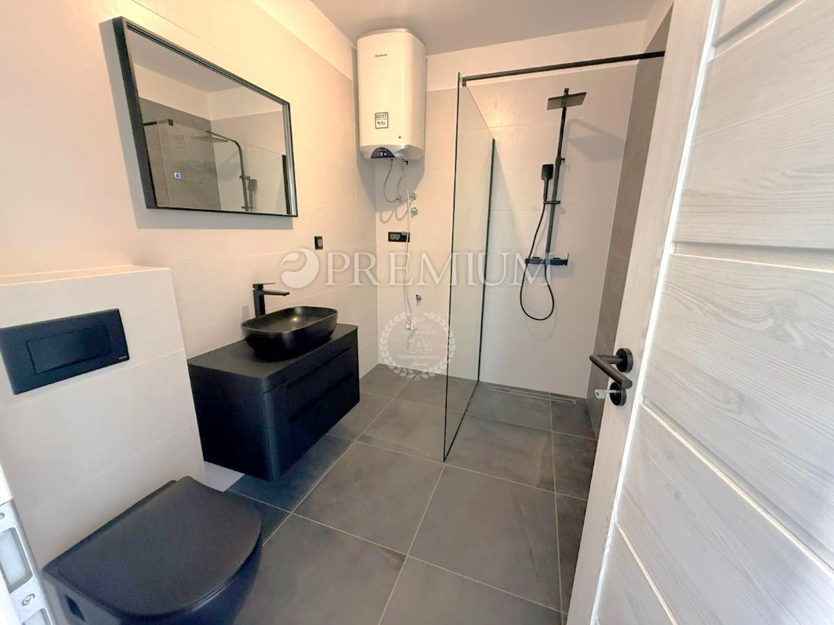 Čižići, nuova costruzione, appartamento al primo piano!