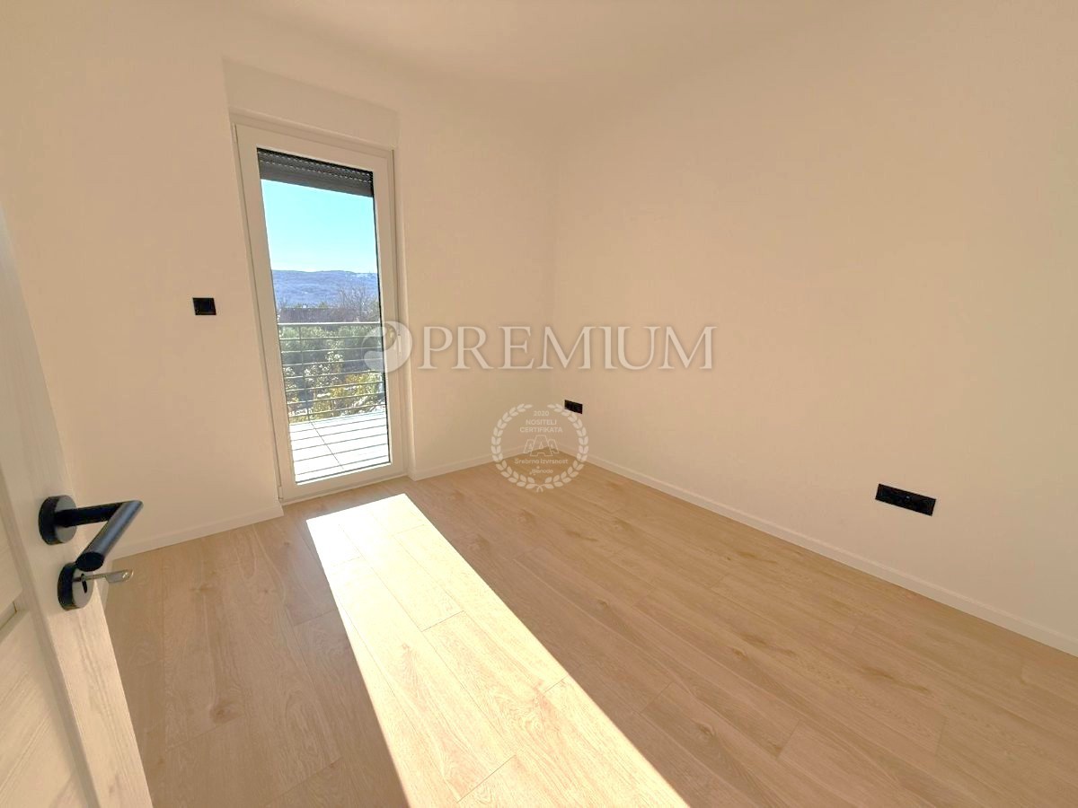 Čižići, nuova costruzione, appartamento al primo piano!