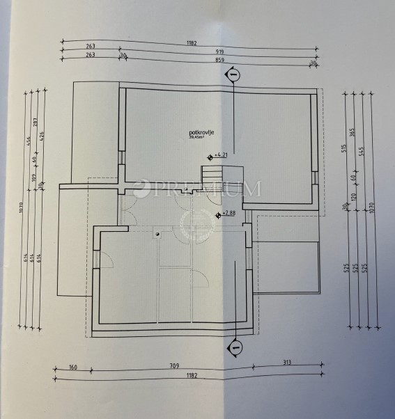 Njivice – Casa in vendita con vista mare!