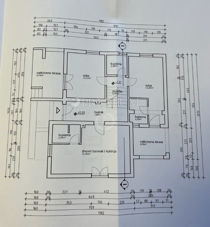 Njivice – Casa in vendita con vista mare!