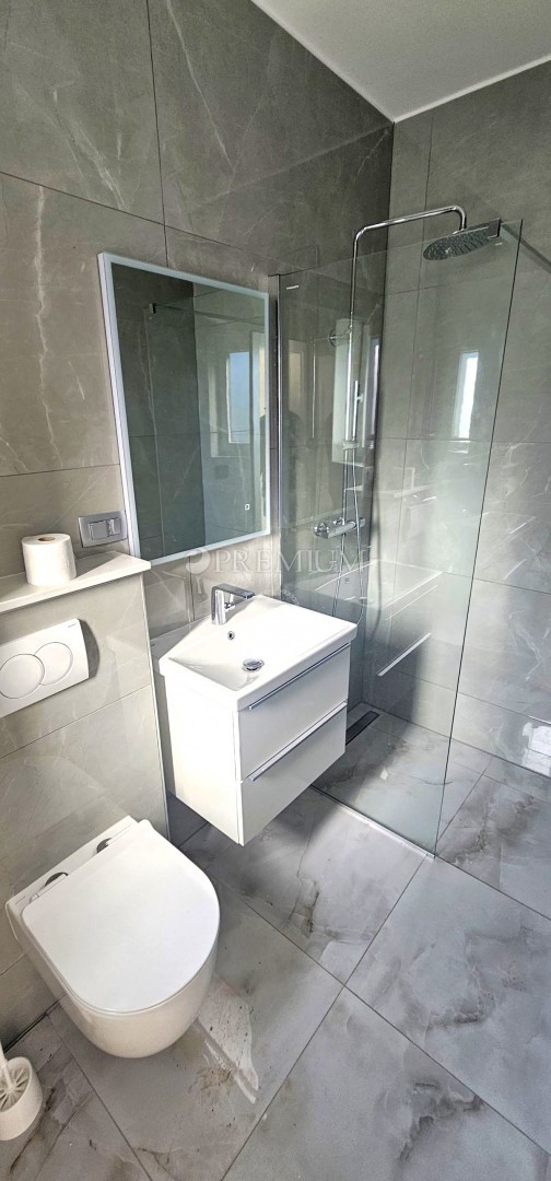 Malinska - casa familiare spaziosa di nuova costruzione!