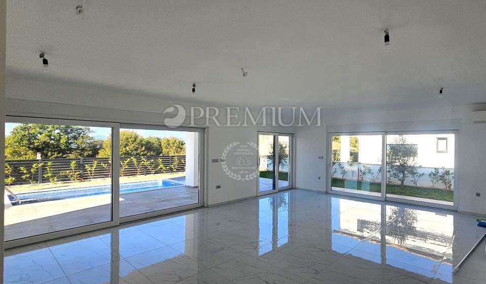 Malinska - casa familiare spaziosa di nuova costruzione!