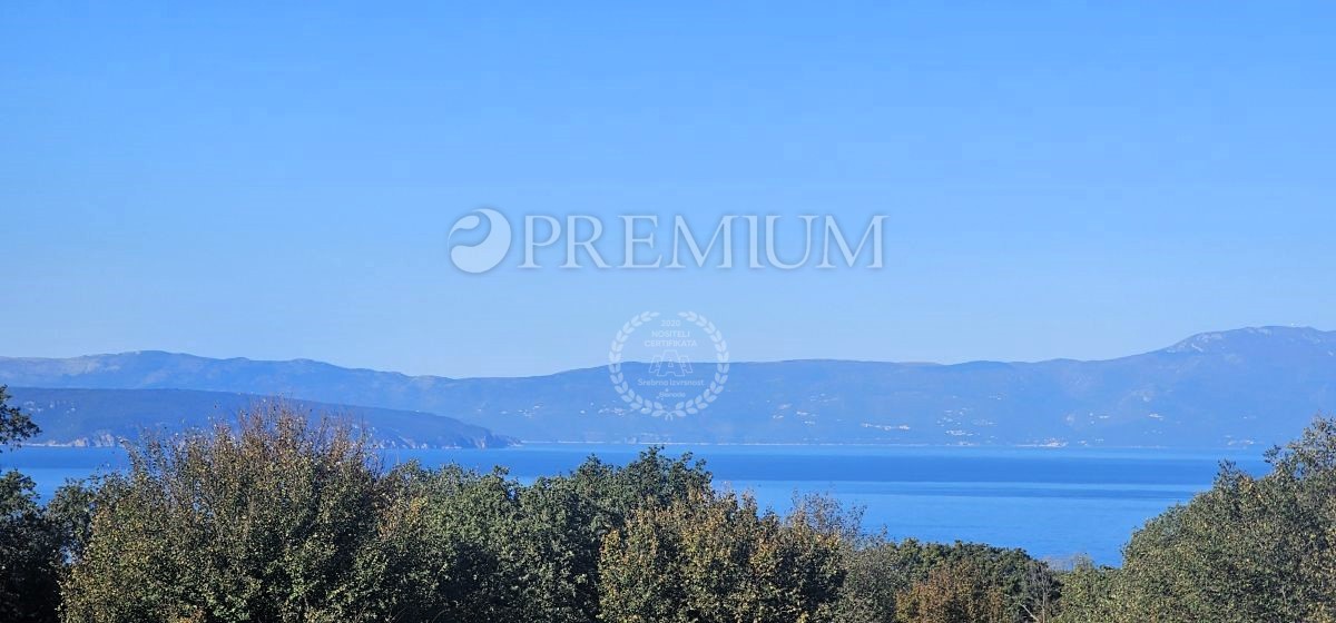 Malinska - casa familiare spaziosa di nuova costruzione!