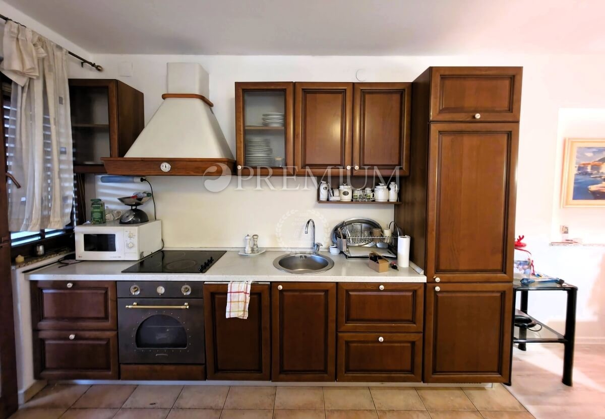 Malinska, appartamento arredato al piano terra!