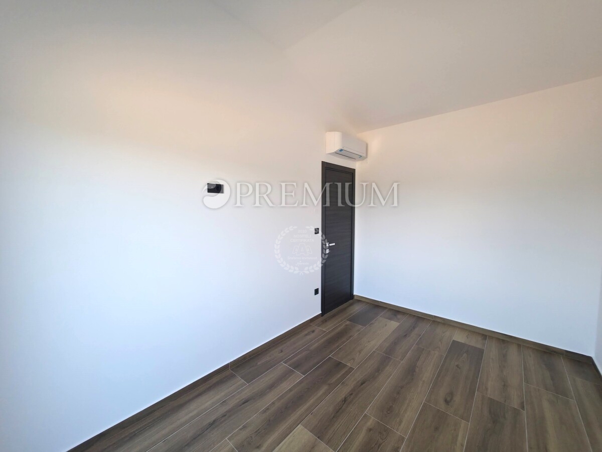 Krk, attico con vista mare, nuova costruzione!