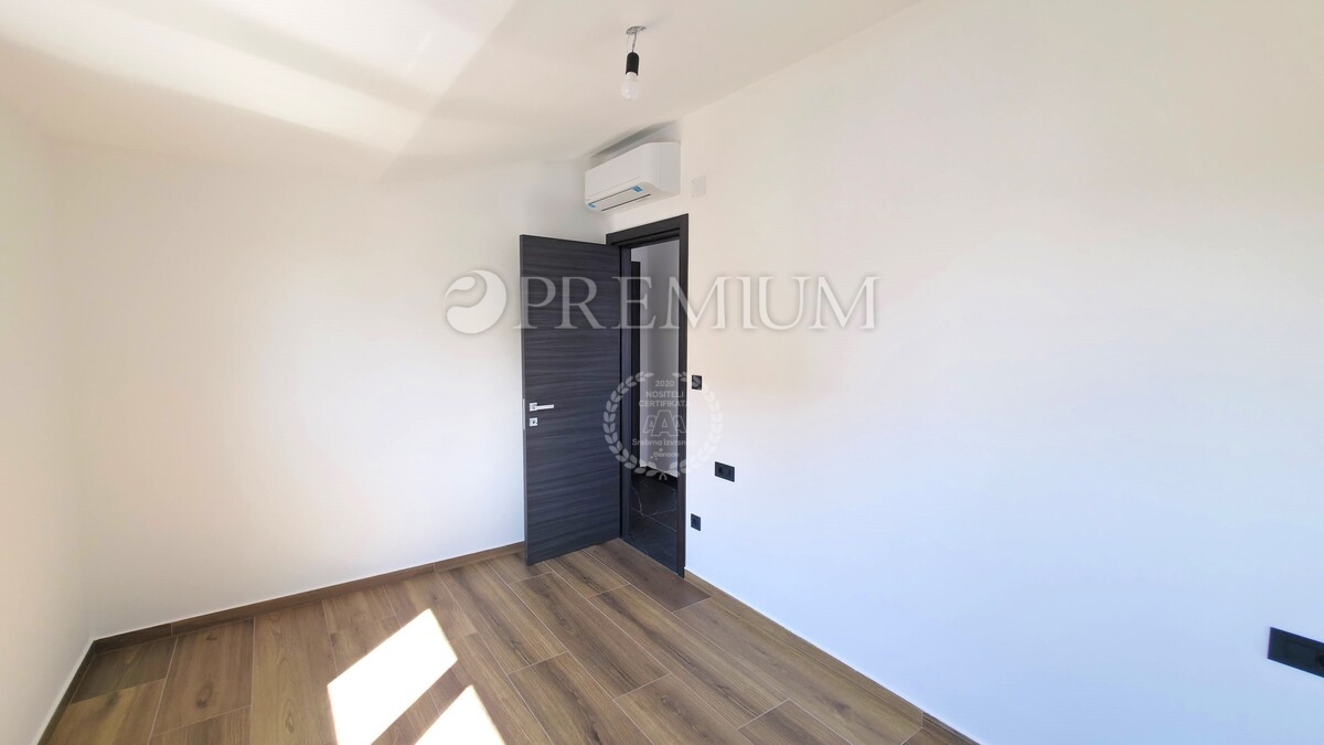 Krk, attico con vista mare, nuova costruzione!