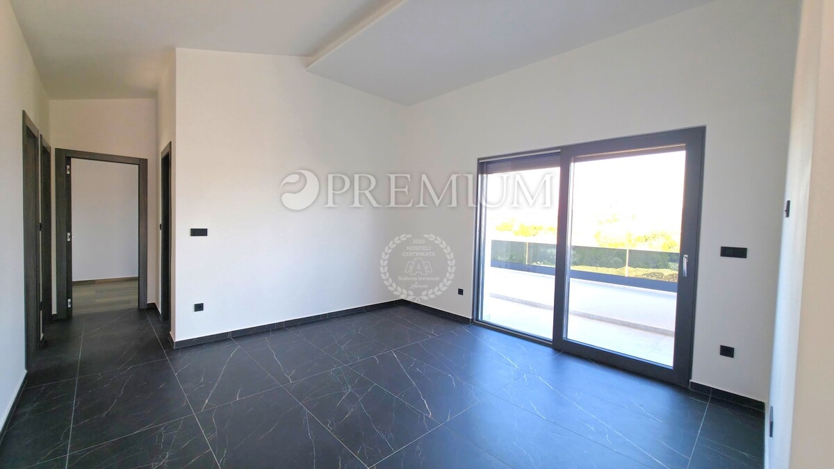 Krk, attico con vista mare, nuova costruzione!