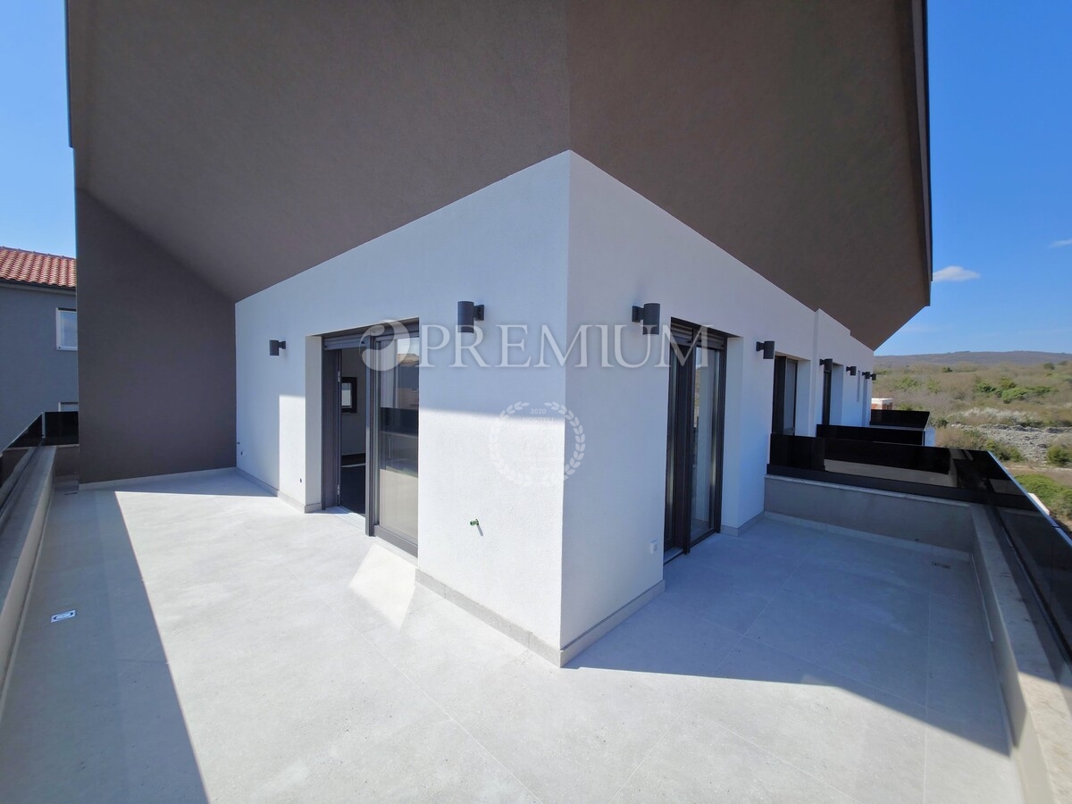 Krk, attico con vista mare, nuova costruzione!