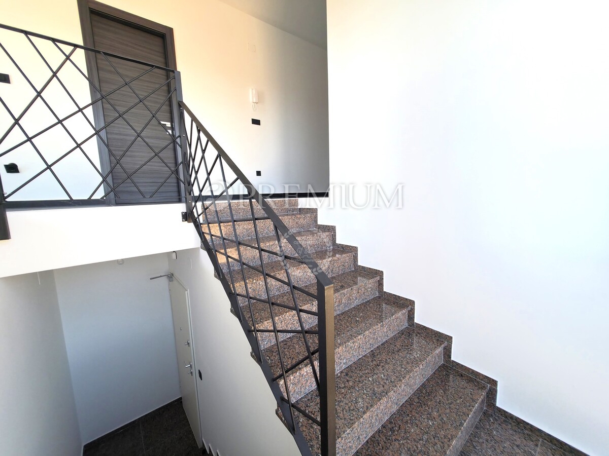 Krk, attico con vista mare, nuova costruzione!