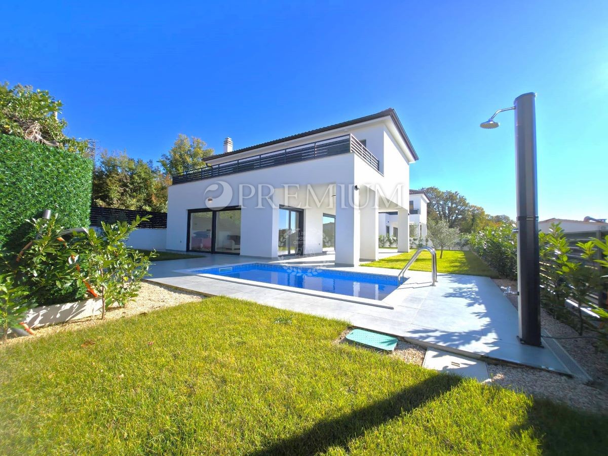 Malinska, nuova casa familiare in una posizione tranquilla!