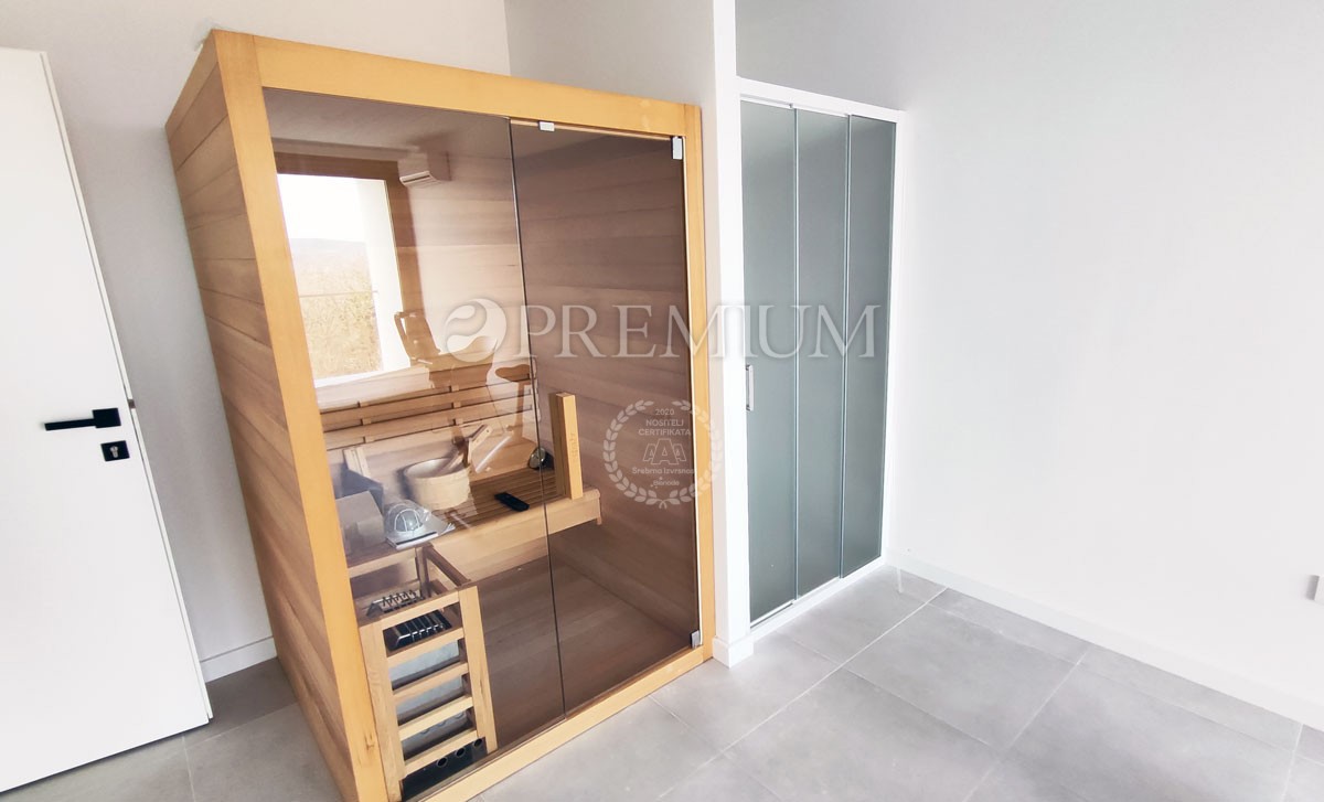 Krk, dintorni, nuova costruzione di lusso in vendita in una posizione tranquilla!