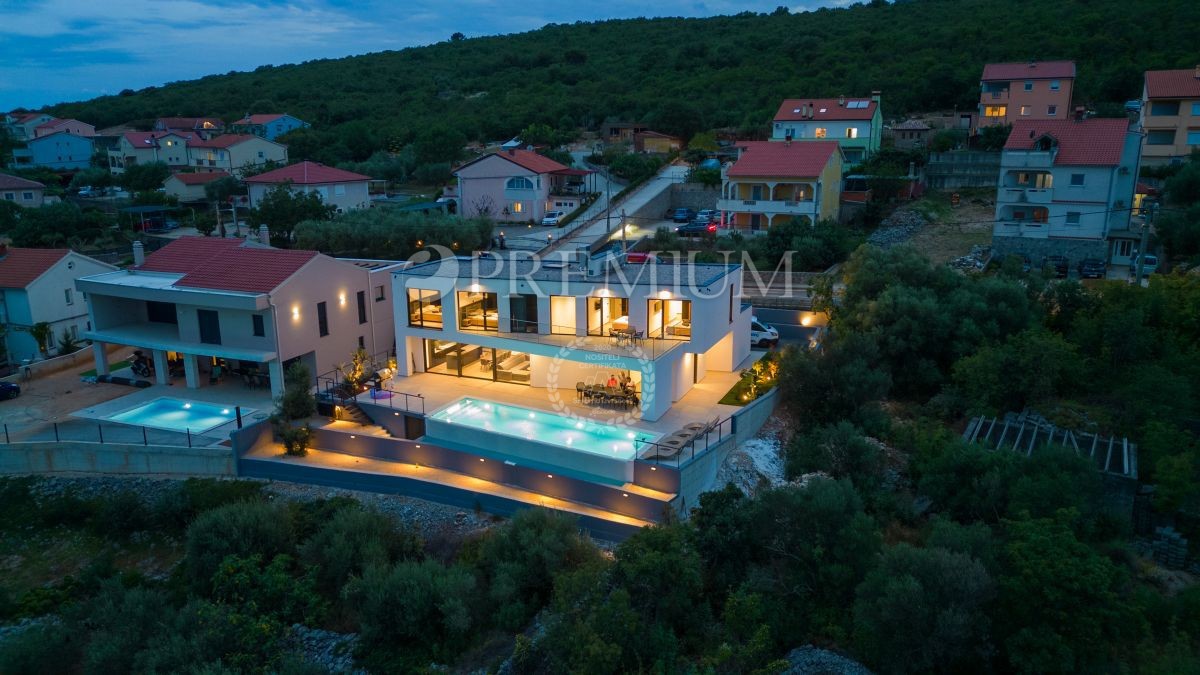 Krk, villa con piscina ai margini della zona di costruzione!