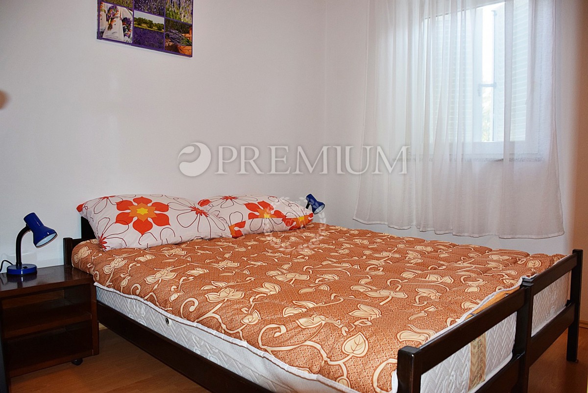 Isola di Krk, dintorni, casa arredata con piscina e giardino