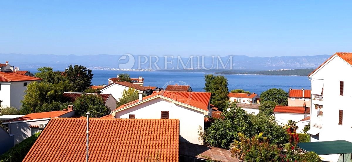 Malinska, appartamento con vista mare, posizione tranquilla!