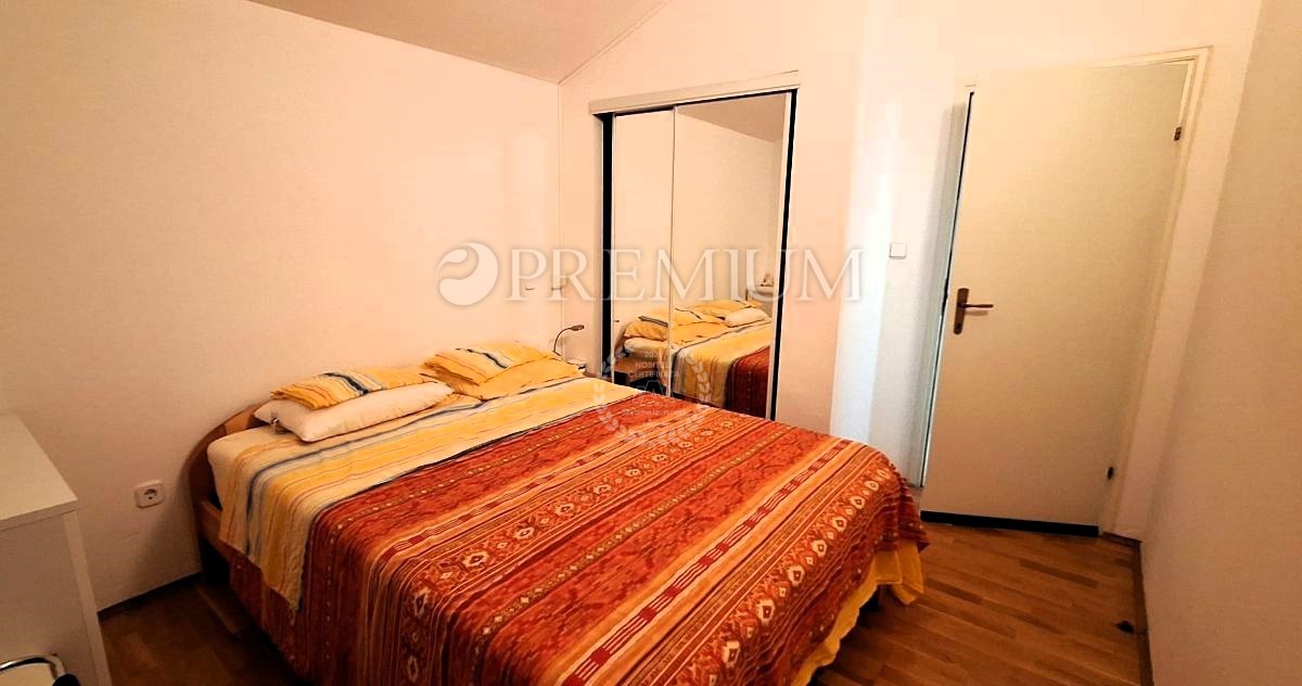 Malinska, appartamento con vista mare, posizione tranquilla!