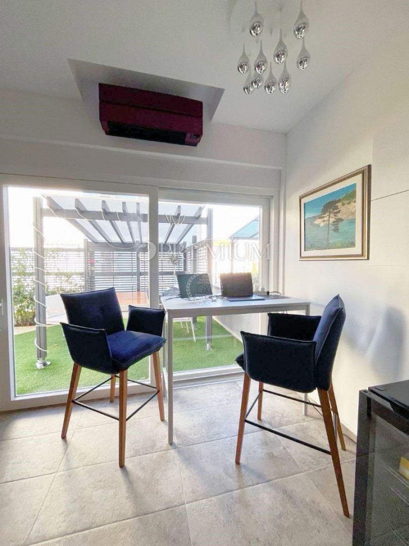 Malinska – appartamento al piano terra con giardino!