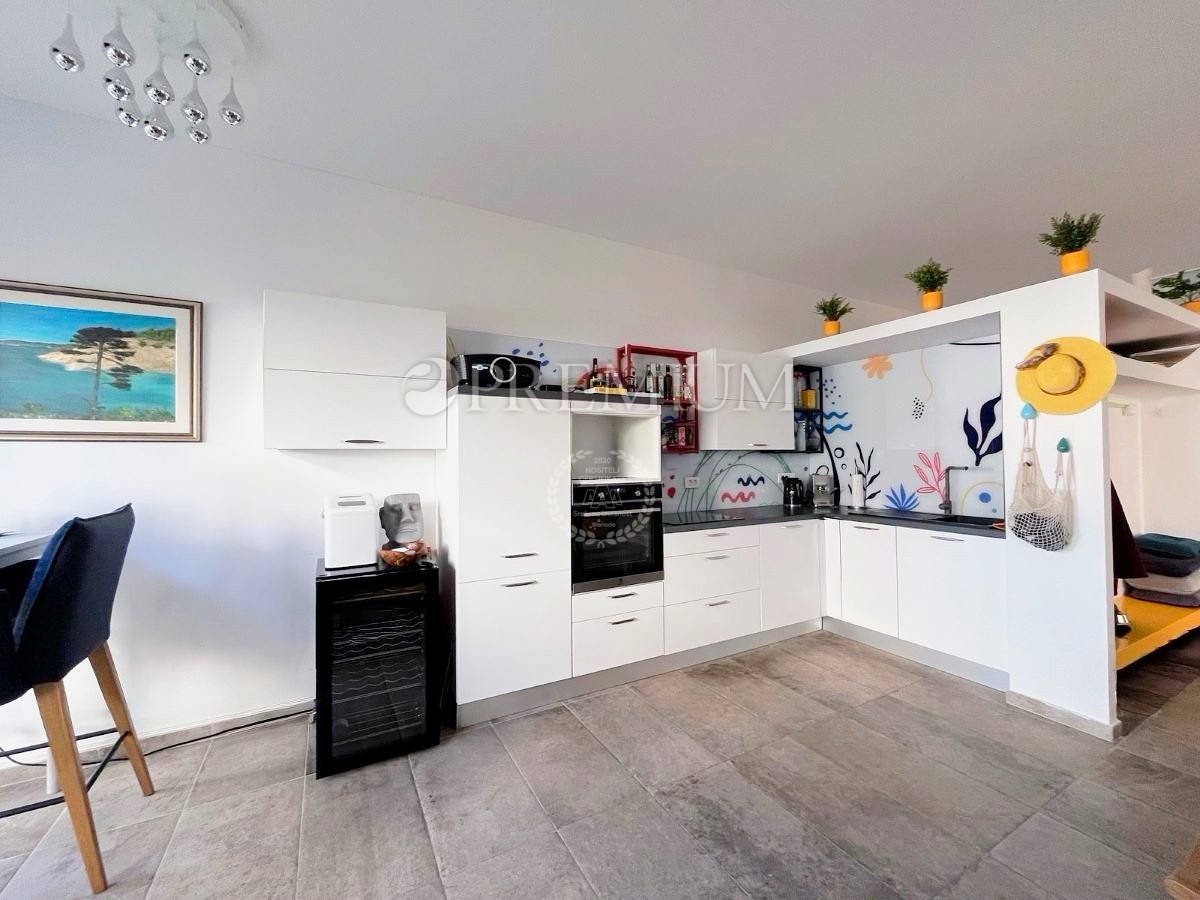 Malinska – appartamento al piano terra con giardino!