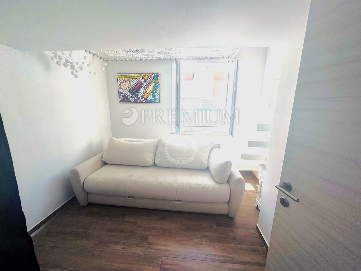 Malinska – appartamento al piano terra con giardino!