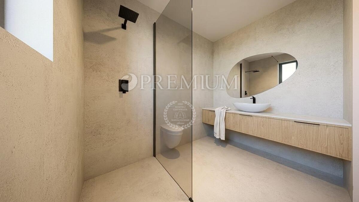 Malinska, casa bifamiliare con piscina, nuova, Krk!