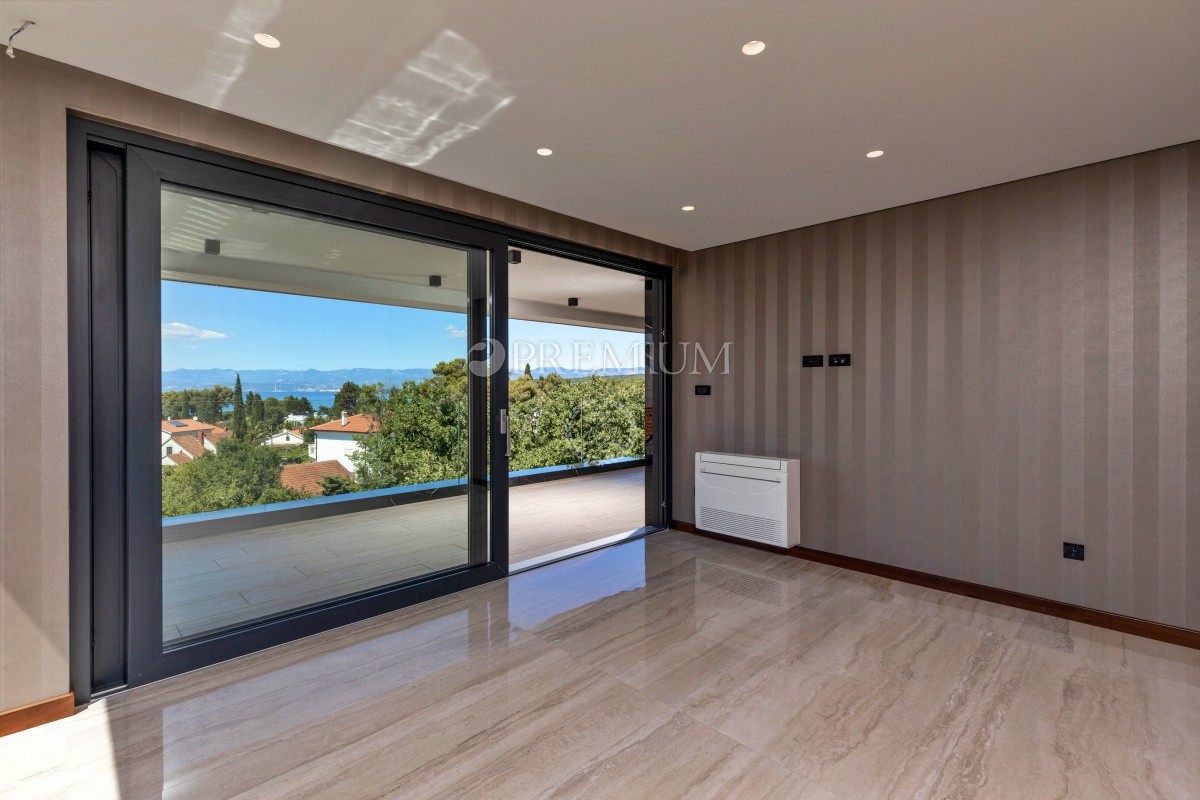 Malinska, in vendita, moderno attico con vista sul mare aperto! Nuova costruzione!