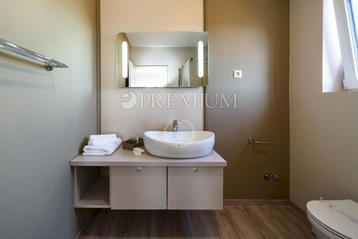 Malinska, casa indipendente di lusso con vista mare!