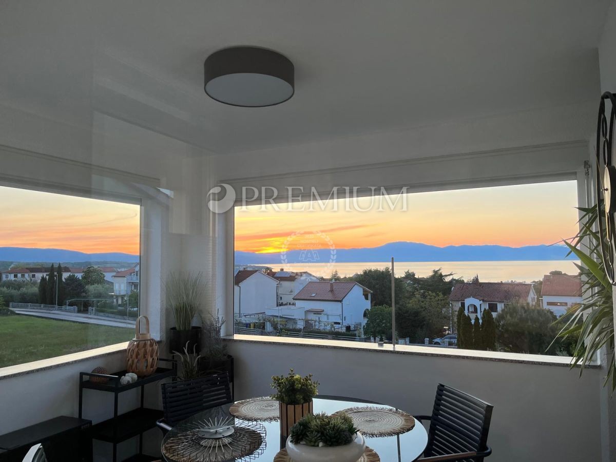 Malinska, appartamento arredato con vista panoramica sul mare!