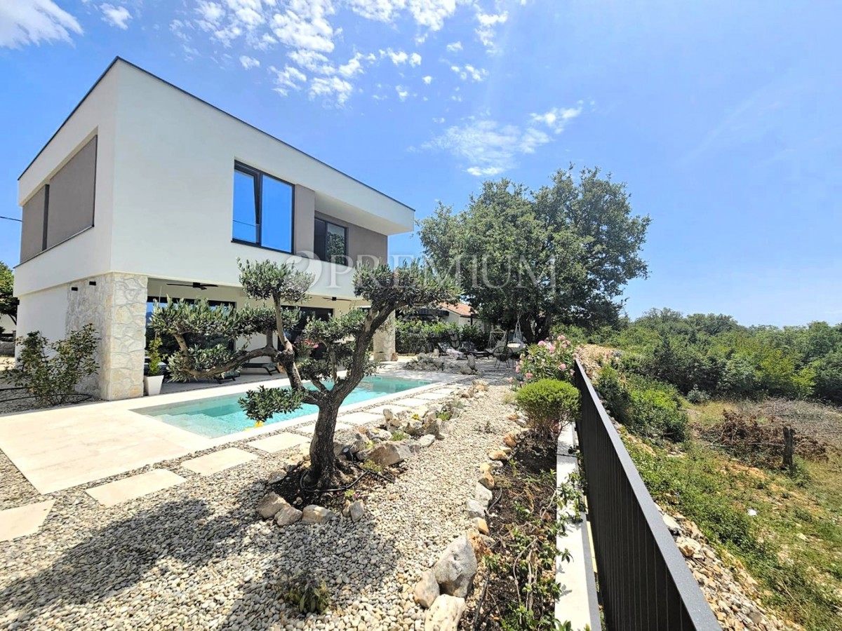 Casa indipendente con piscina – vicino a Krk!