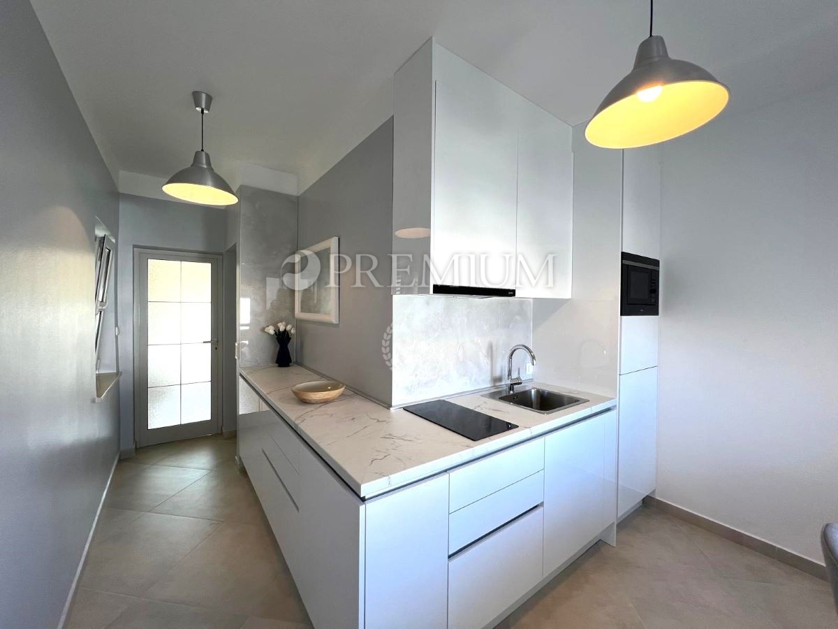 Appartamento Malinska, Krk – vista mare, posto auto!