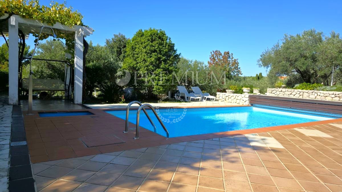 Punat, casa prima fila al mare!