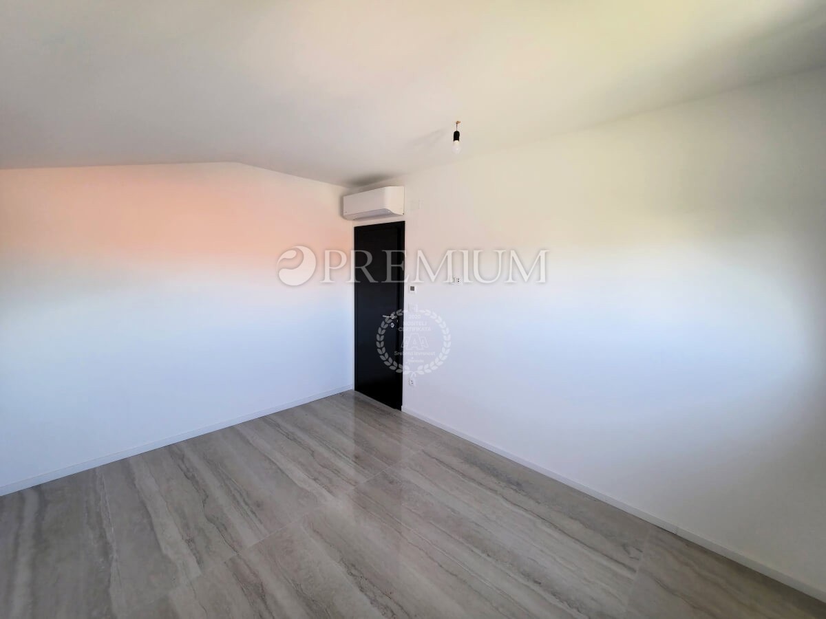 Malinska, appartamento con una bellissima vista sul mare!