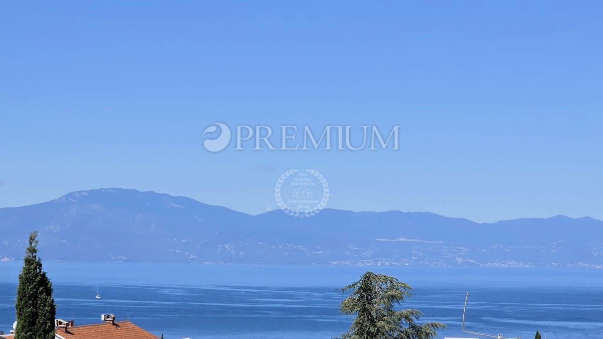Malinska, appartamento con una bellissima vista sul mare!