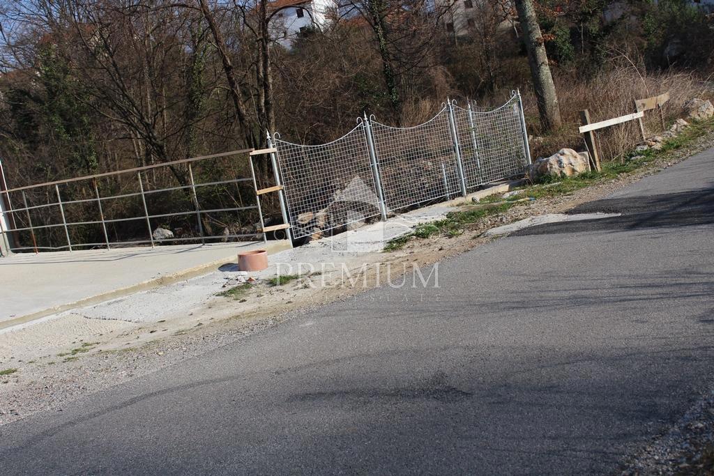 TERRENO EDIFICABILE, posizione tranquilla