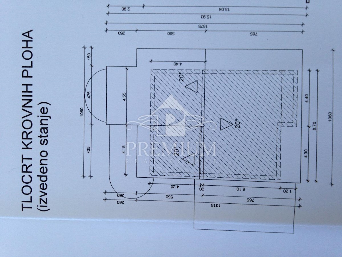 ATTRAENTE APPARTAMENTO DUPLEX IN POSIZIONE UNICA