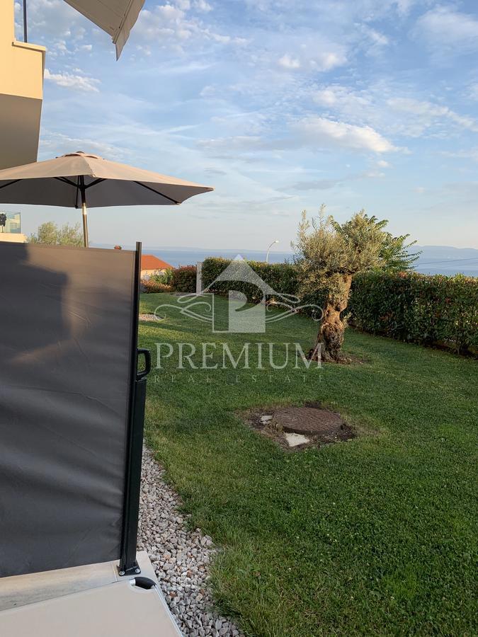 APPARTAMENTO IN POSIZIONE TRANQUILLA, NUOVA COSTRUZIONE, PARCHEGGIO, VISTA