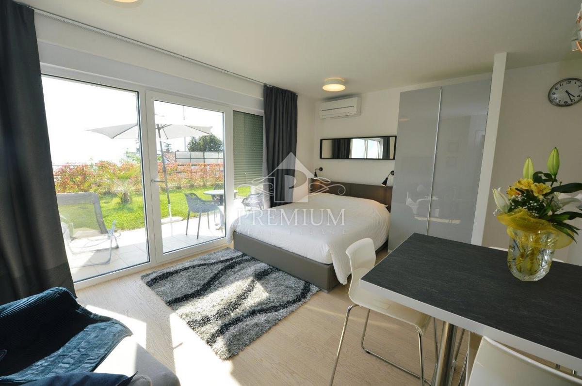 APPARTAMENTO IN POSIZIONE TRANQUILLA, NUOVA COSTRUZIONE, PARCHEGGIO, VISTA