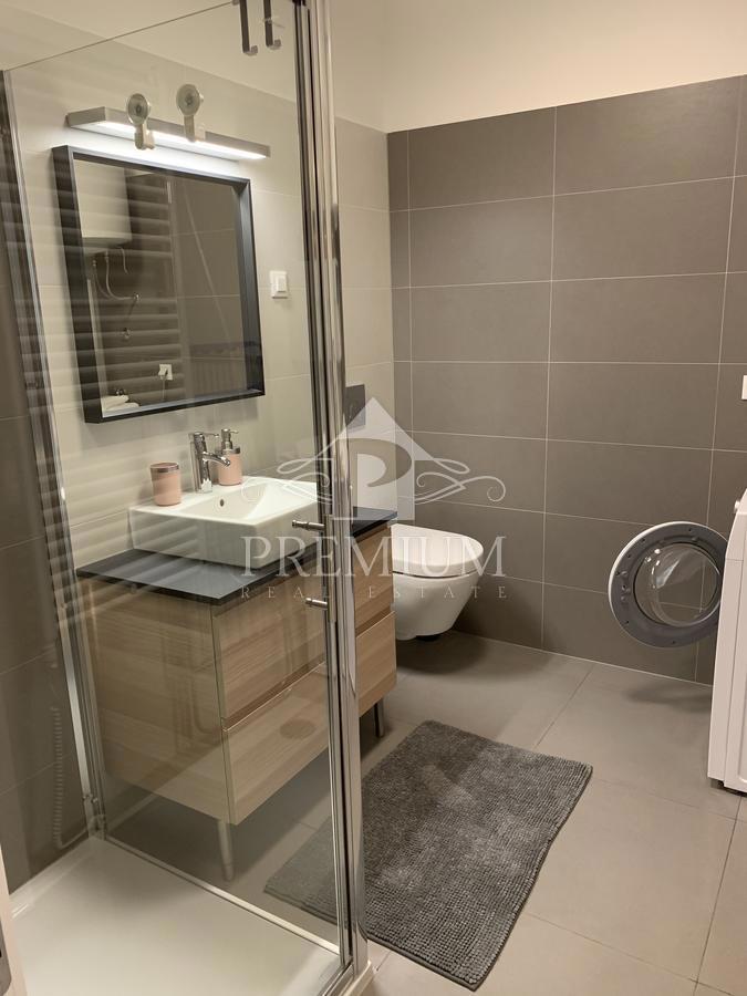 APPARTAMENTO IN POSIZIONE TRANQUILLA, NUOVA COSTRUZIONE, PARCHEGGIO, VISTA