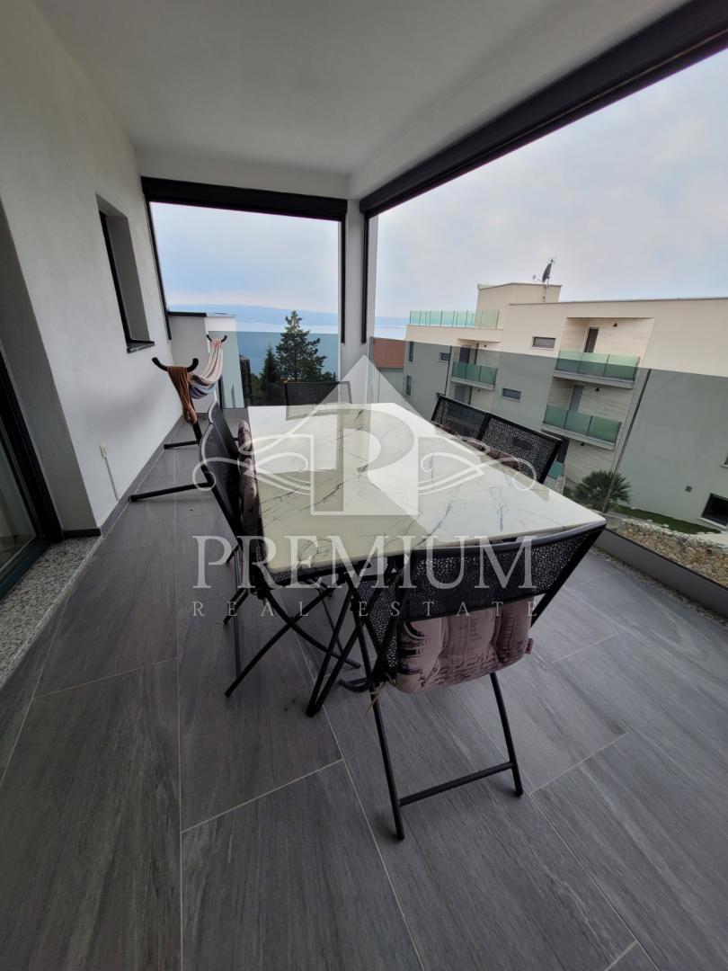 ATTICO CON TERRAZZO, VISTA PANORAMICA, GARAGE