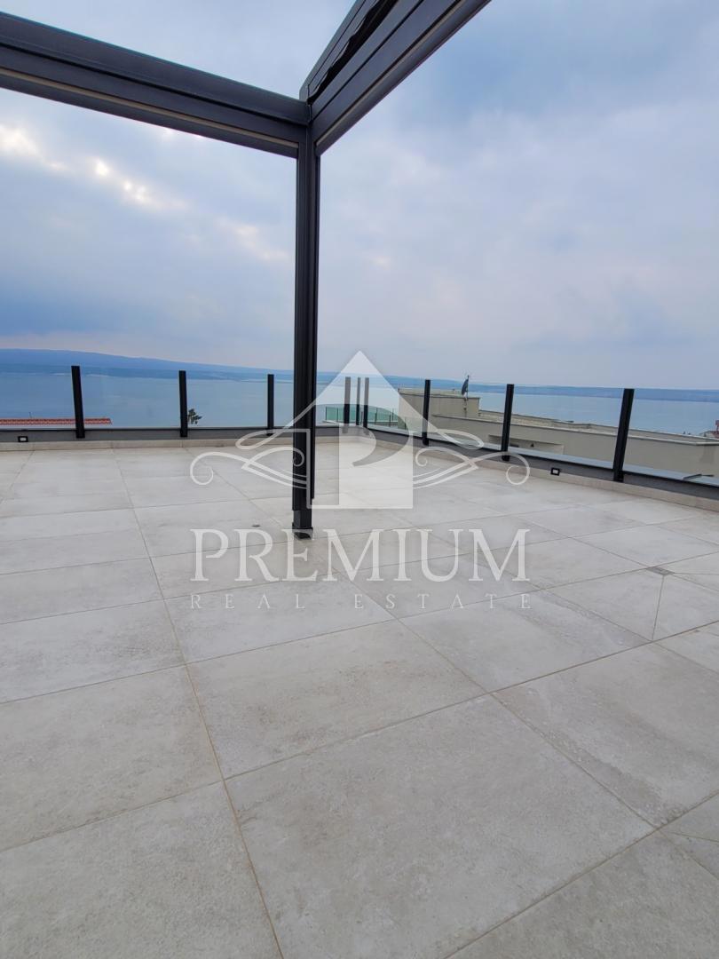 ATTICO CON TERRAZZO, VISTA PANORAMICA, GARAGE