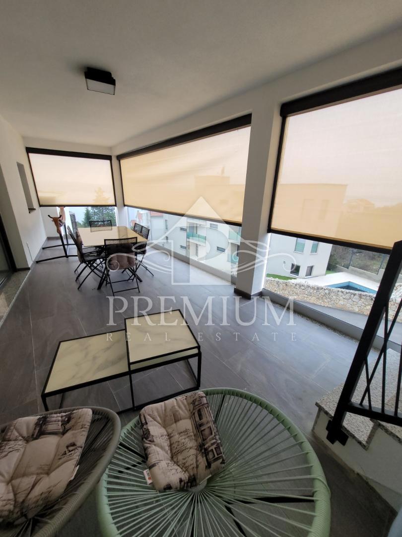ATTICO CON TERRAZZO, VISTA PANORAMICA, GARAGE