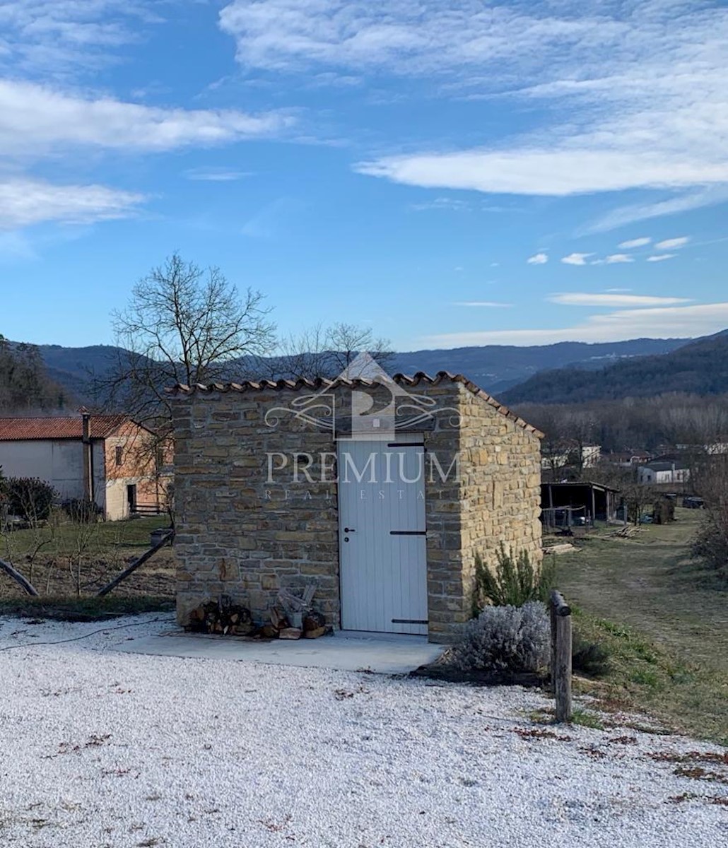 CASA VACANZE IN PIETRA D'ISTRIA CON PISCINA