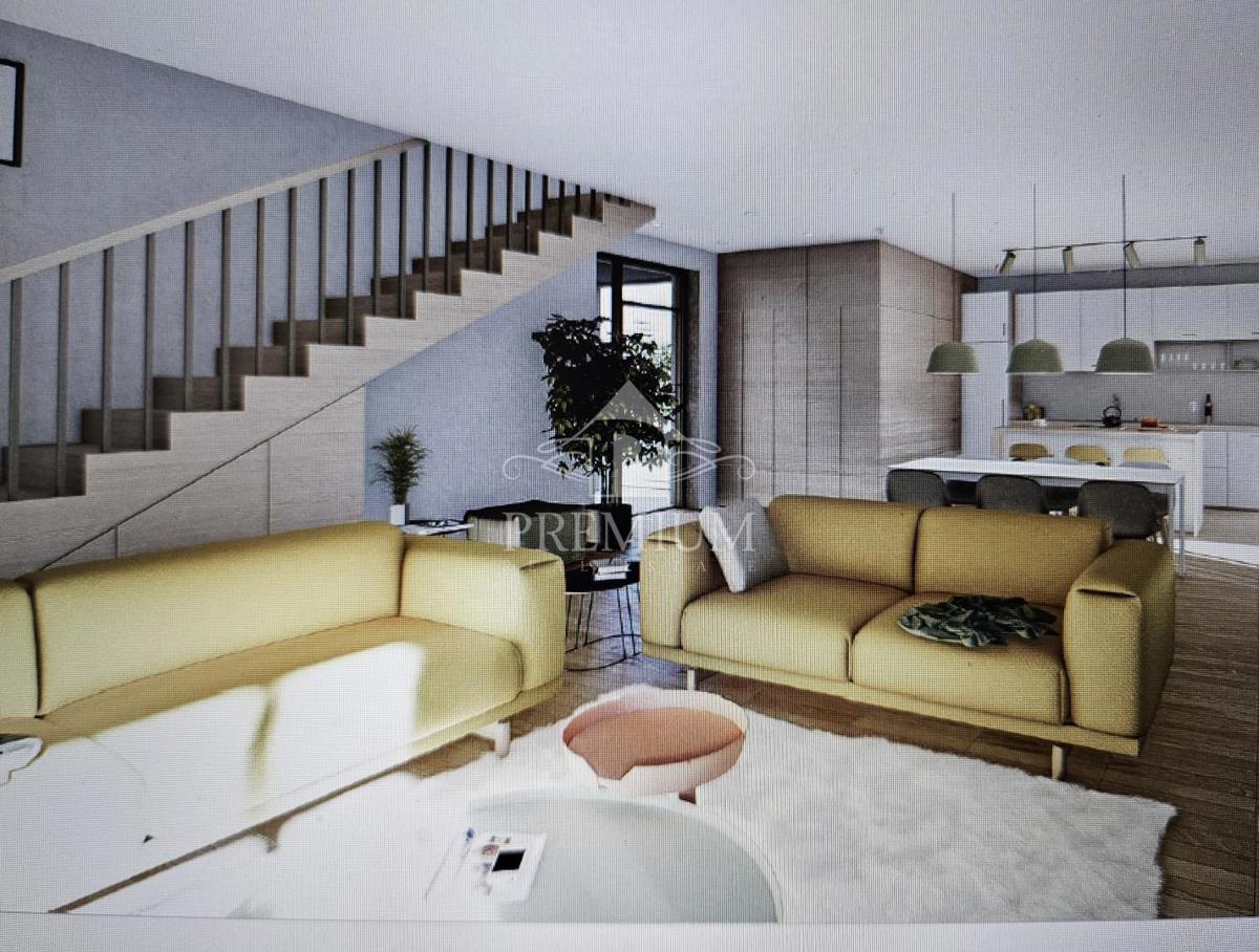 NUOVO EDIFICIO MODERNO CON PISCINA E AMPIO GIARDINO