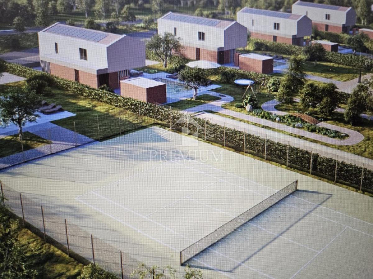 NUOVO EDIFICIO MODERNO CON PISCINA E AMPIO GIARDINO