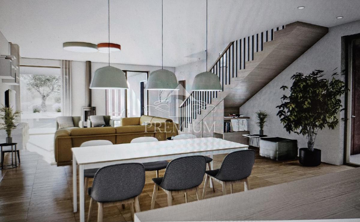 NUOVO EDIFICIO MODERNO CON PISCINA E AMPIO GIARDINO